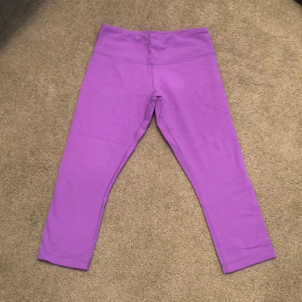 Lululemon Wunder Under Crops